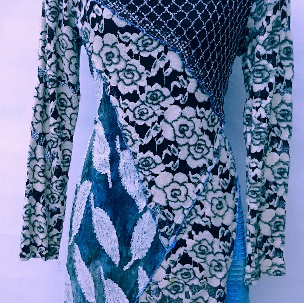 Dress/Long blouse